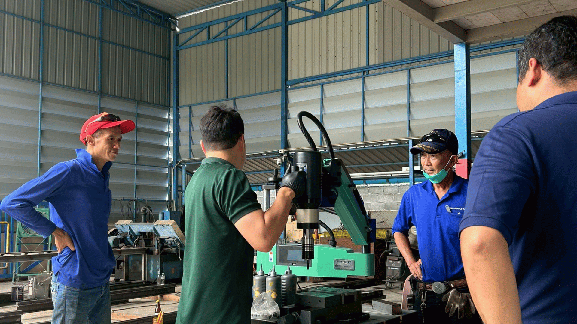 เครื่องต๊าปไฟฟ้า